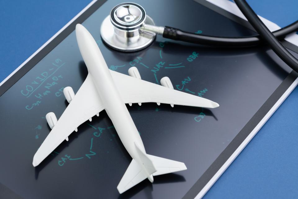 ‘Any Type Of Travel Needs To Stop,’ Says Top Critical Care Pulmonologist